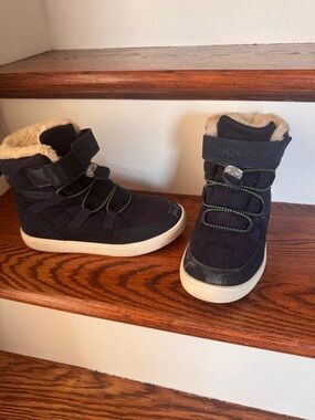 OVO Kids Black Suede Winter Boots with Cream Faux Fur- worn 2-3 times